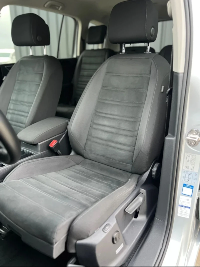 VW Touran, снимка 9 - Автомобили и джипове - 52959309