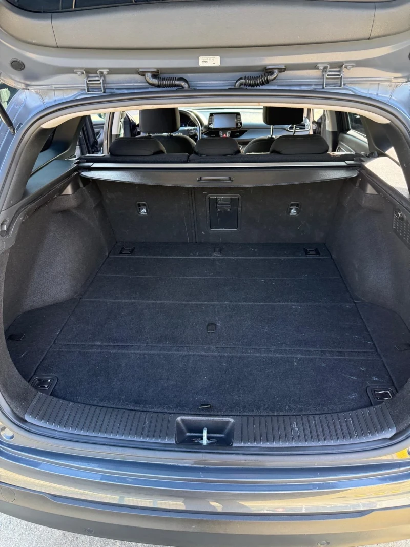 Hyundai I30, снимка 14 - Автомобили и джипове - 53061964