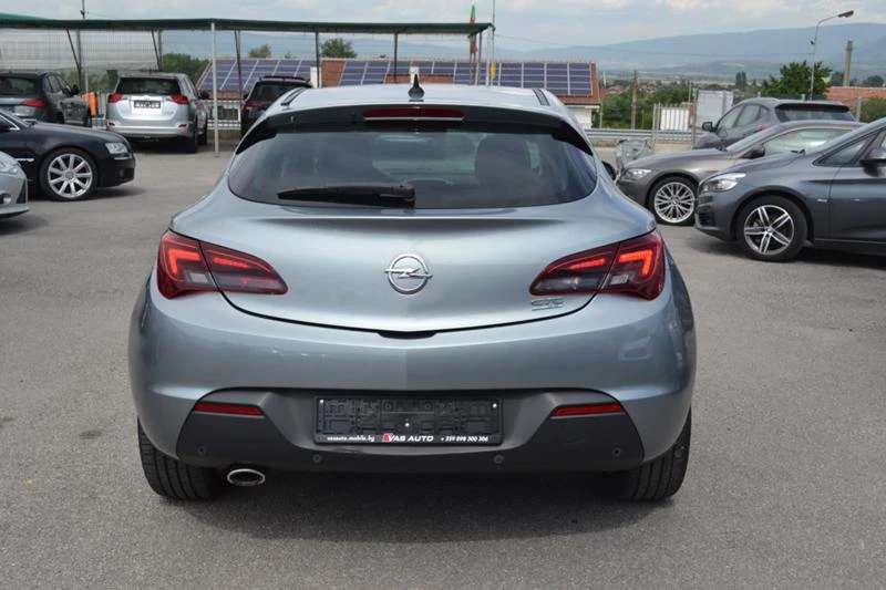 Opel Astra 2.0CDTI-GTC - изображение 5