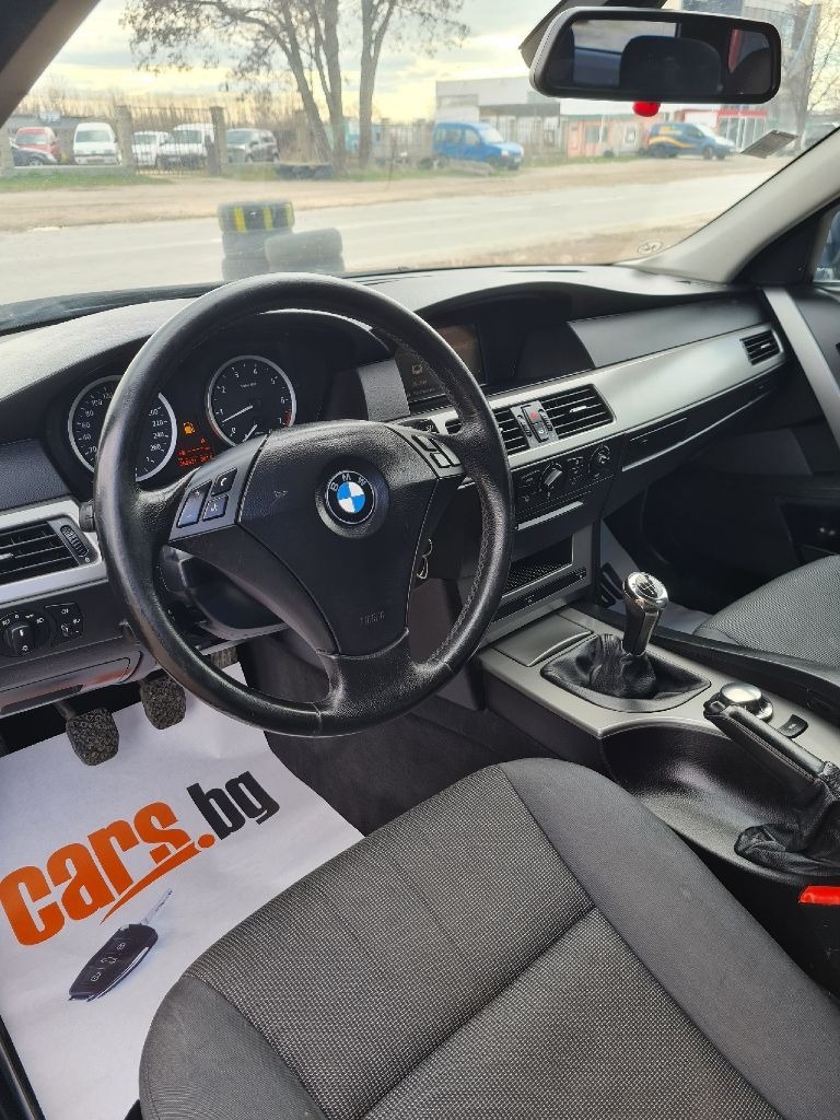 BMW 523 M-Paket, снимка 8 - Автомобили и джипове - 46270899