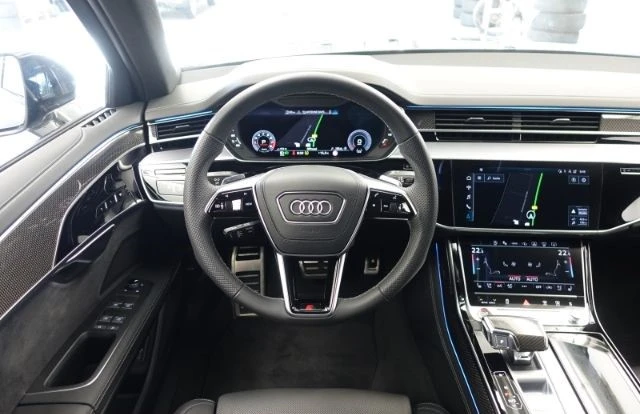 Audi S8 4.0TFSI/CARBON/BLACK OPTIC/PANO/HEAD UP/MATRIX/360, снимка 12 - Автомобили и джипове - 47862891