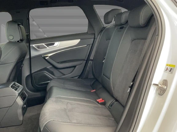 Audi A6 Avant 45 TFSI Quattro = S-line = Гаранция - изображение 9