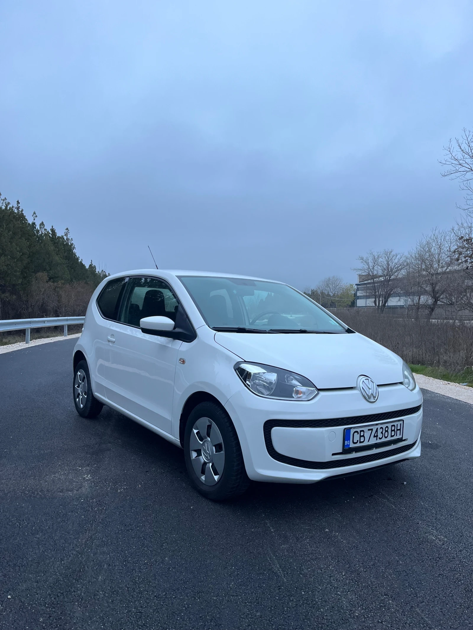 VW Up 1.0 CNG , снимка 1