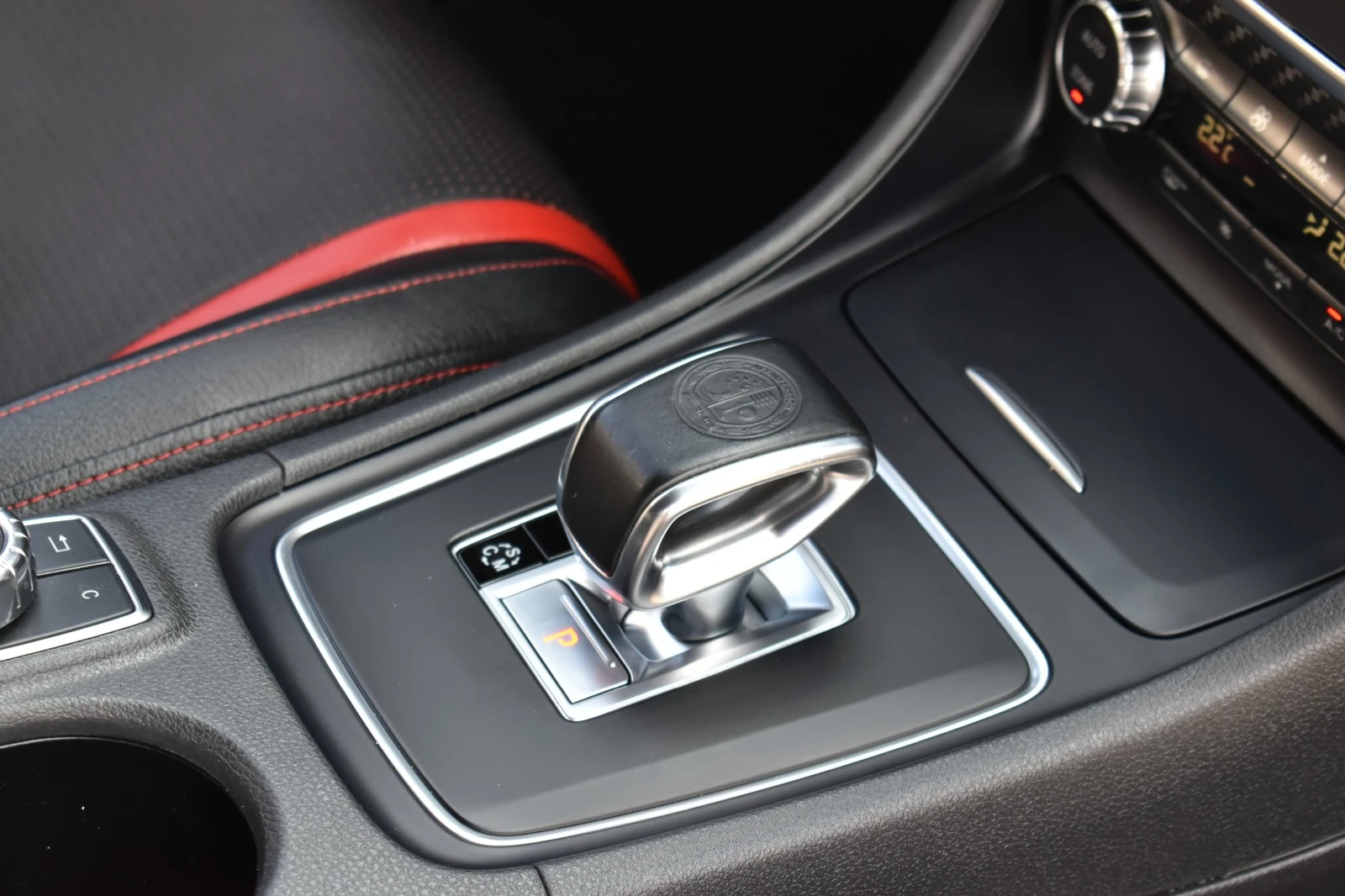 Mercedes-Benz A45 AMG F1-EDITION | Mobile.bg   13