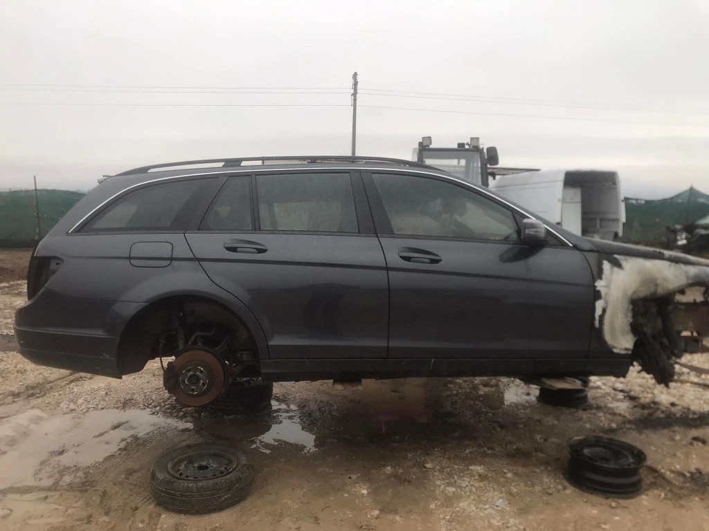 Mercedes-Benz C 220 | Mobile.bg — изображение 1