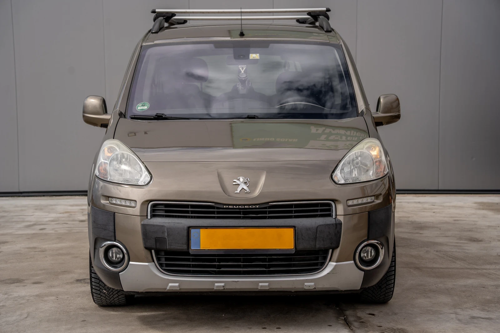 Peugeot Partner TEPEE// ДИЗЕЛ// НОВИ ГУМИ// ХОЛАНДИЯ - изображение 2