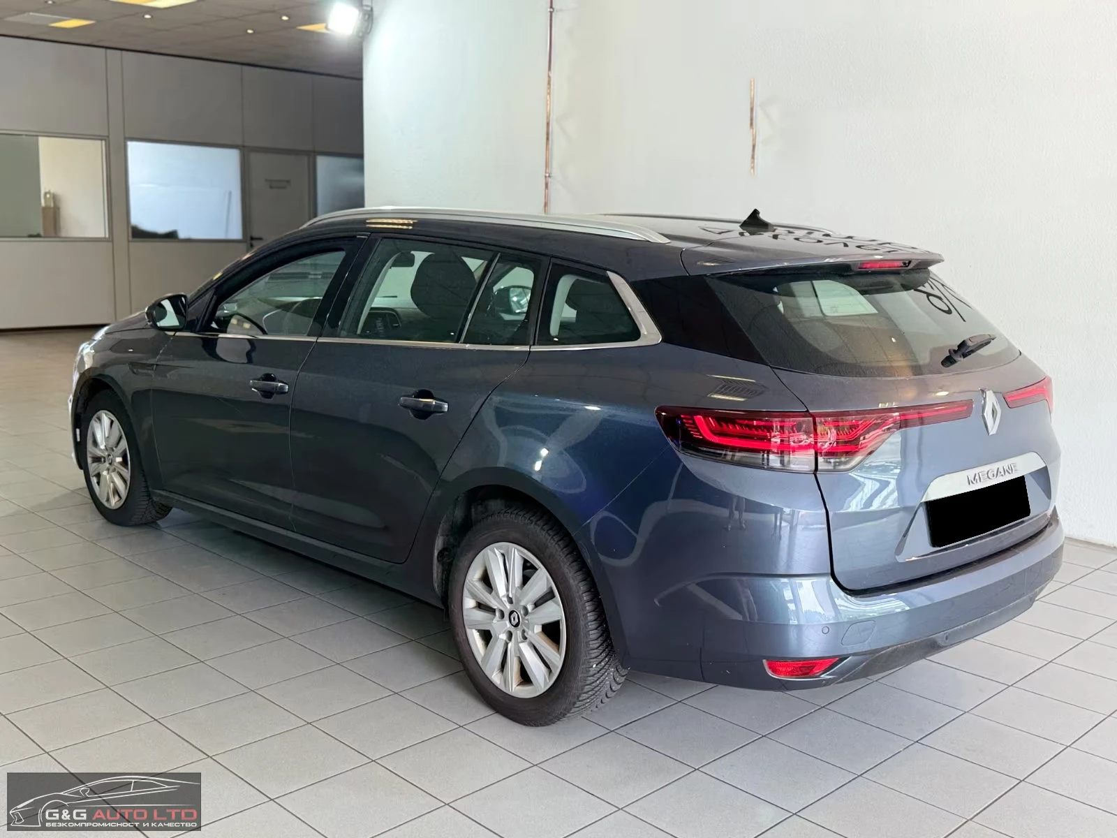 Renault Megane BUSINESS/140HP/CAM/NAVI/LED/KLESS/CPLAY/333g - изображение 4