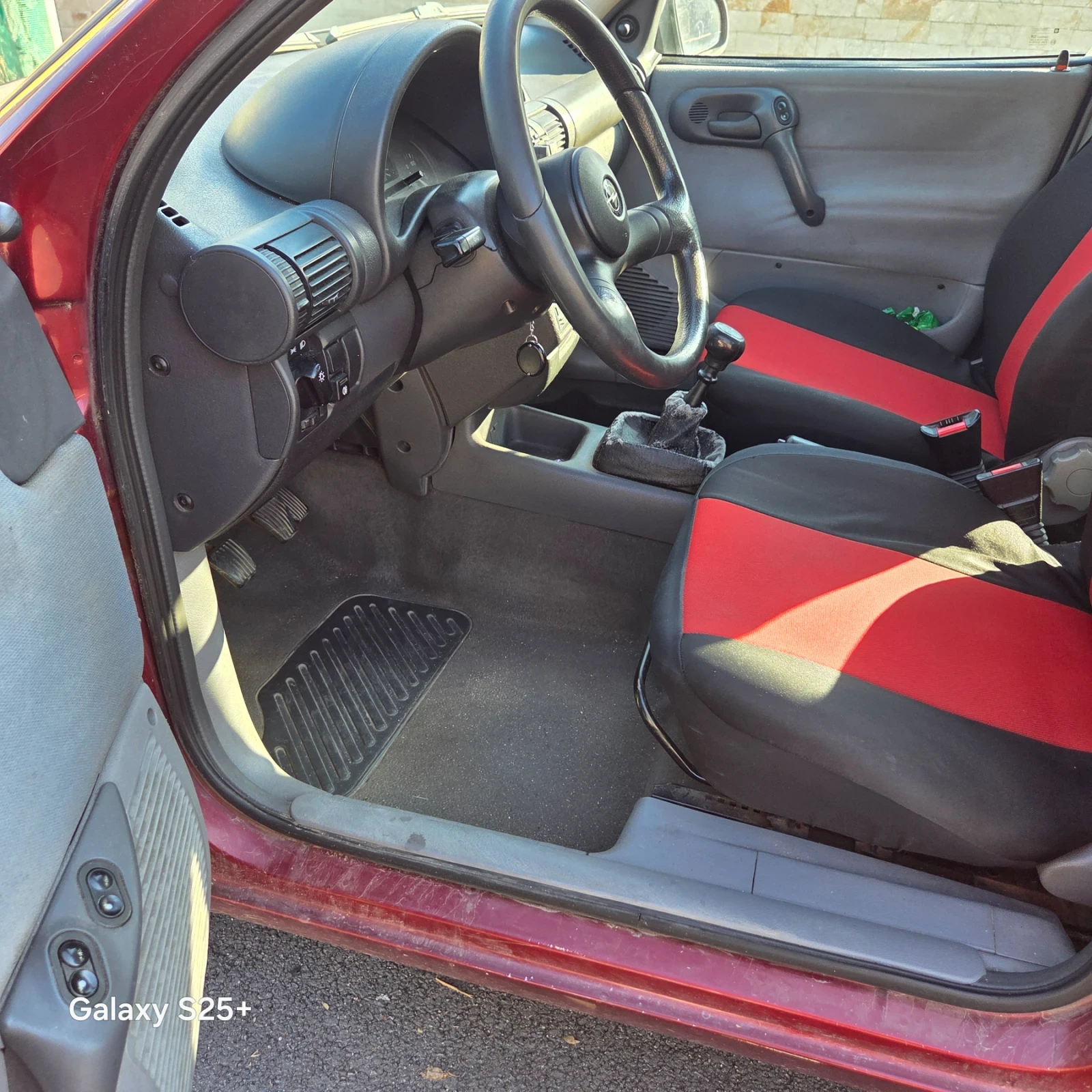 Opel Corsa 1.2 - изображение 9