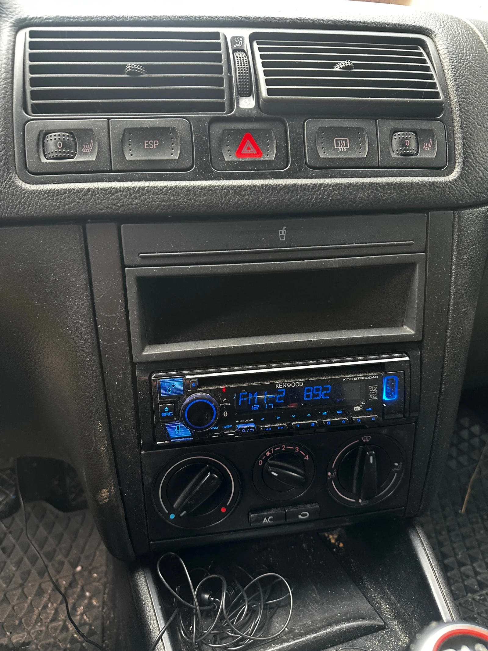 VW Golf 1.9TDI 4X4 - изображение 6