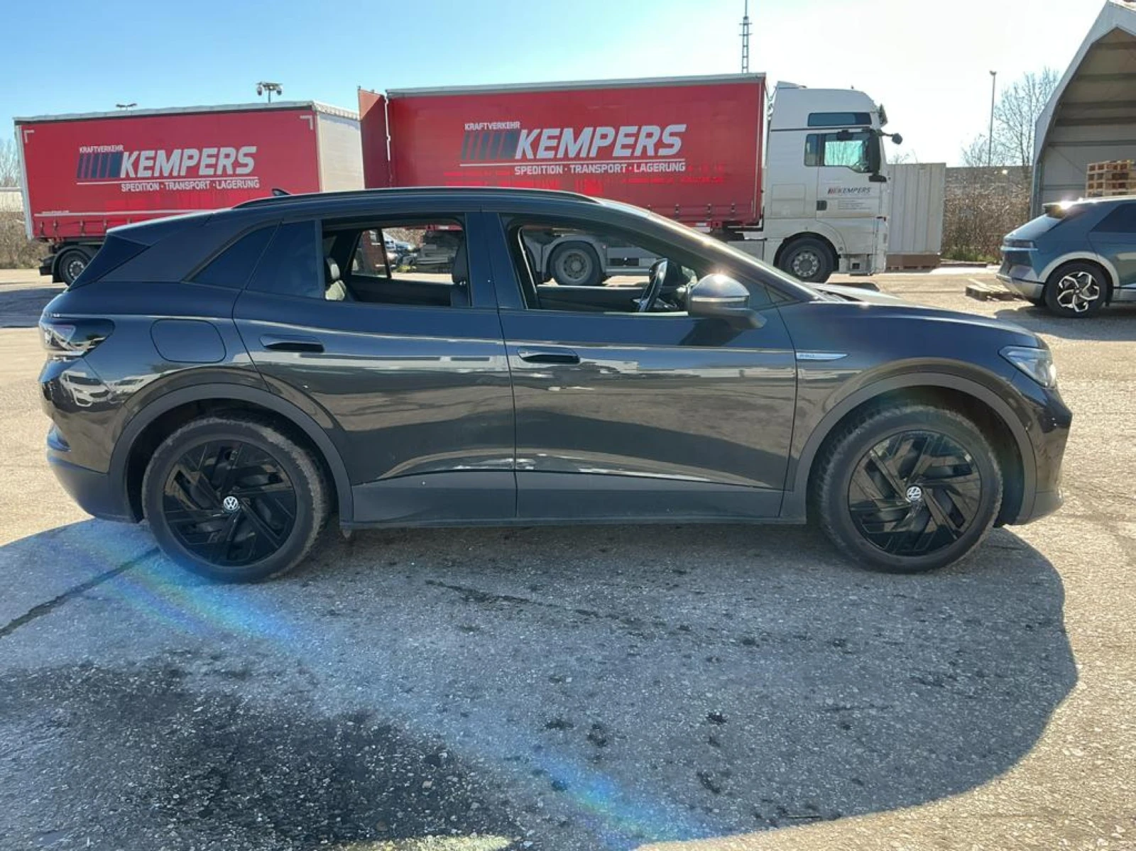 VW ID.4 Pro Performance, снимка 6 - Автомобили и джипове - 53900879