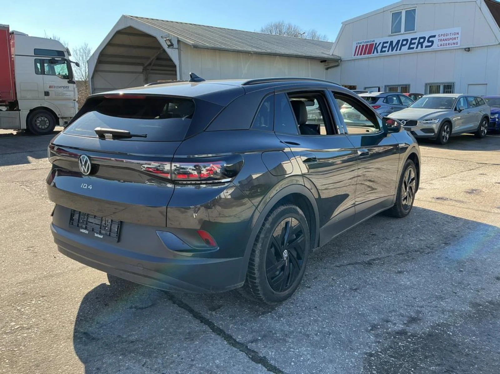 VW ID.4 Pro Performance, снимка 4 - Автомобили и джипове - 53900879