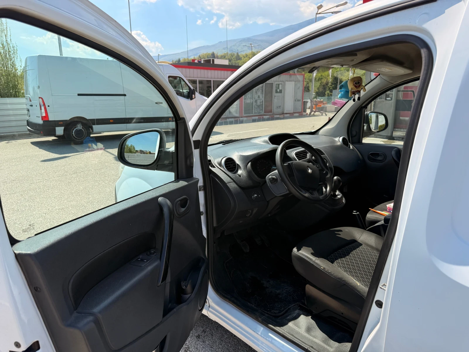 Renault Kangoo, снимка 6 - Автомобили и джипове - 54443599