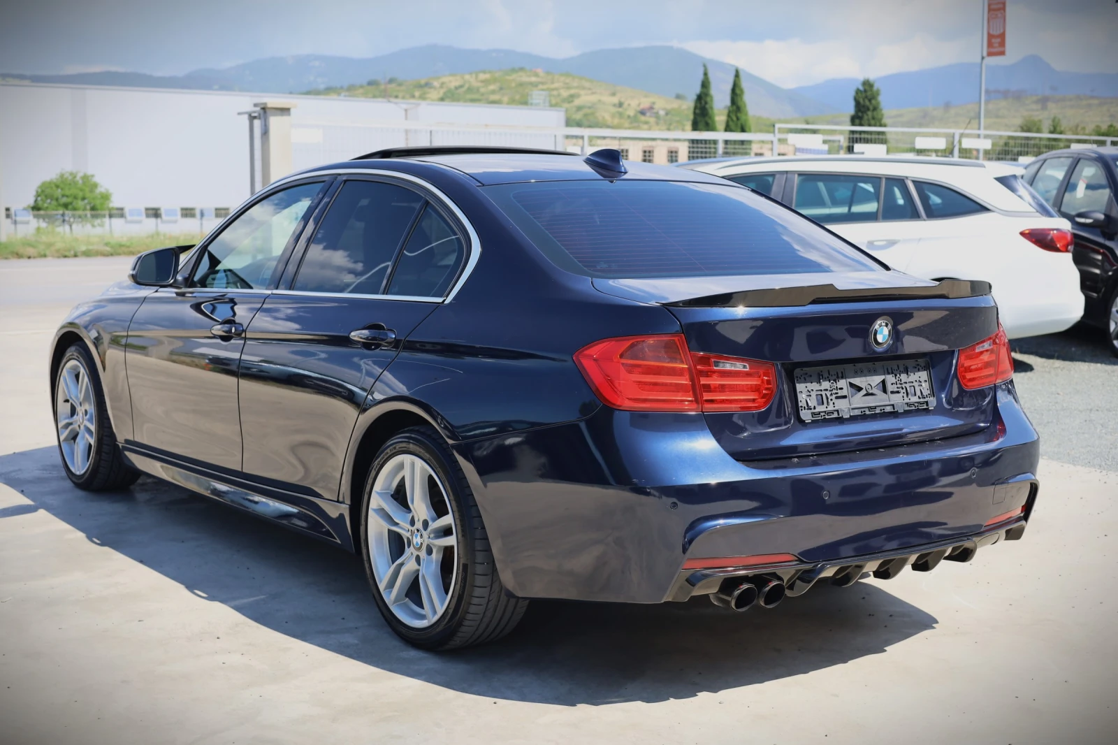 BMW 320 2.0 D, снимка 6 - Автомобили и джипове - 54831033