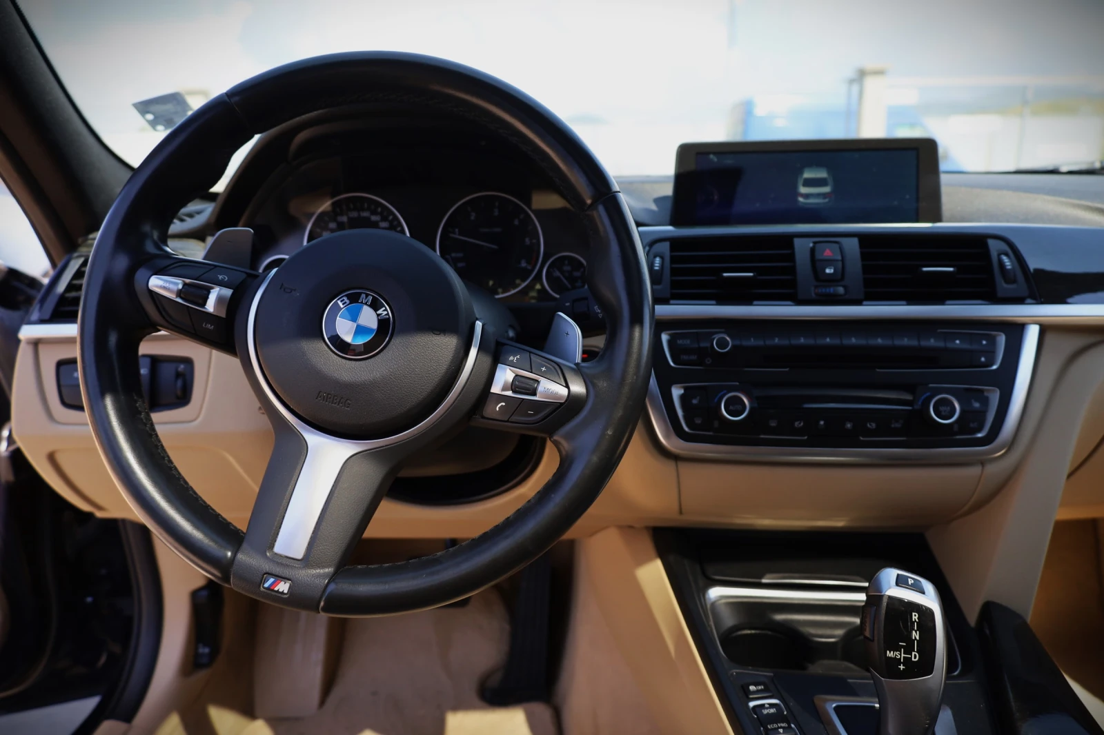 BMW 320 2.0 D, снимка 10 - Автомобили и джипове - 54831033
