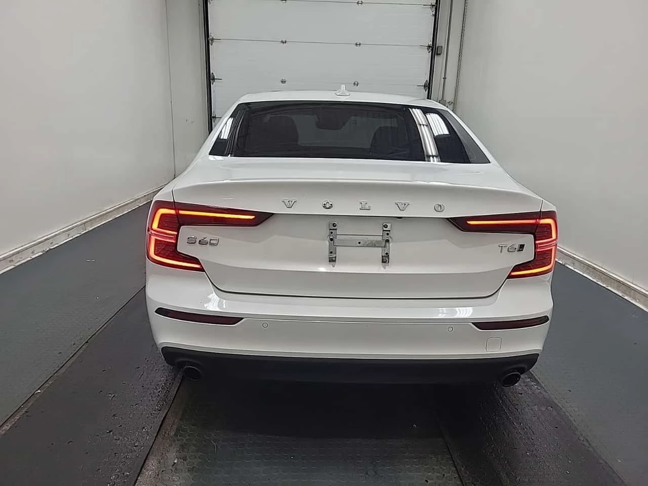 Volvo S60 T6 MOMENTUM | CARFAX | ��� ������������ ������ | Mobile.bg � ����������� 5