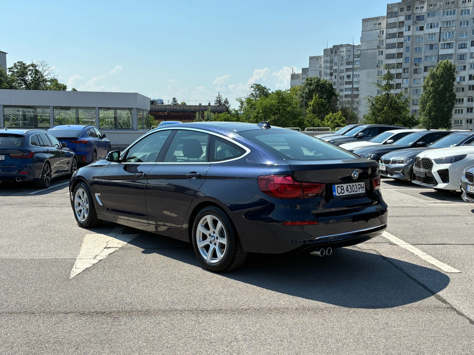 BMW 320 320d xDrive Gran Turismo, снимка 3 - Автомобили и джипове - 55024104