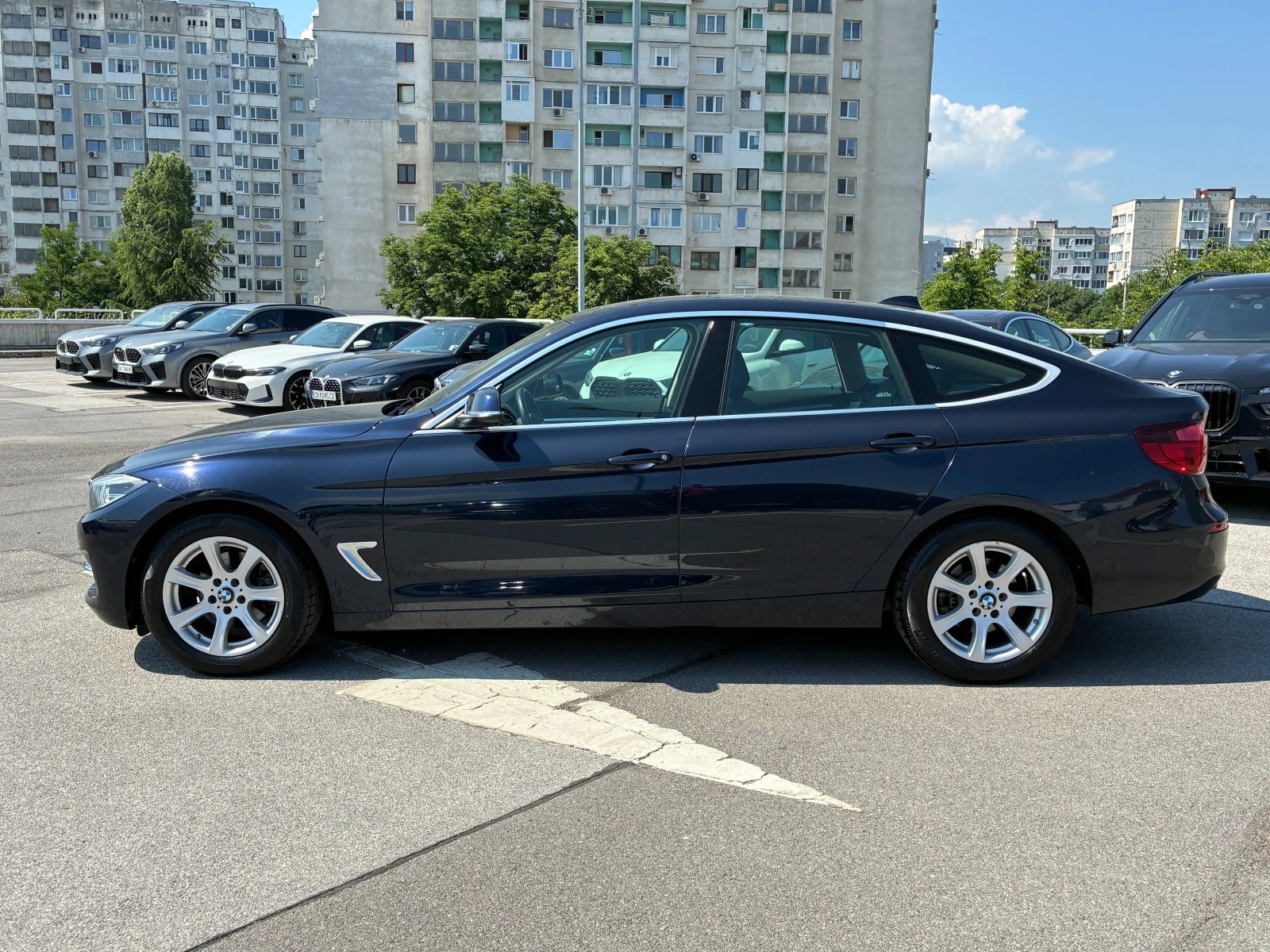BMW 320 320d xDrive Gran Turismo, снимка 2 - Автомобили и джипове - 55024104
