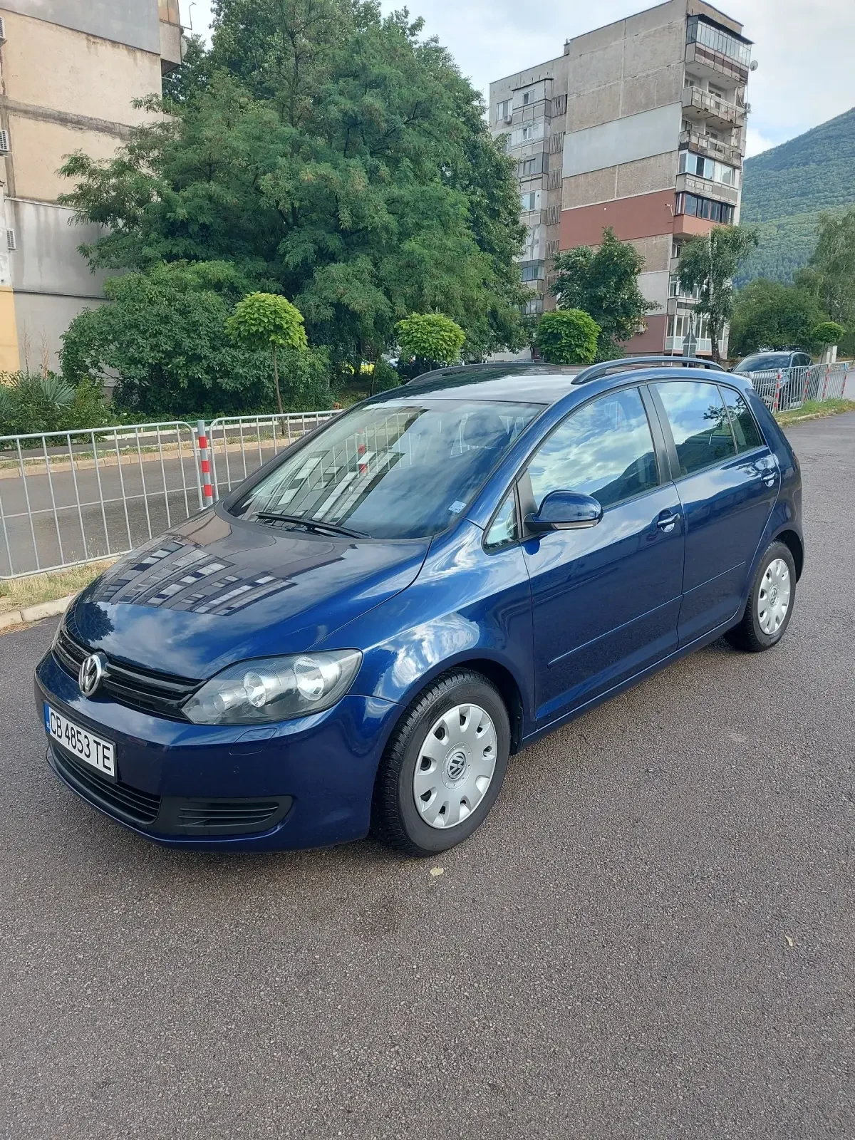 VW Golf Plus   bifuel 1.6 газ-бензин , снимка 2 - Автомобили и джипове - 55267553