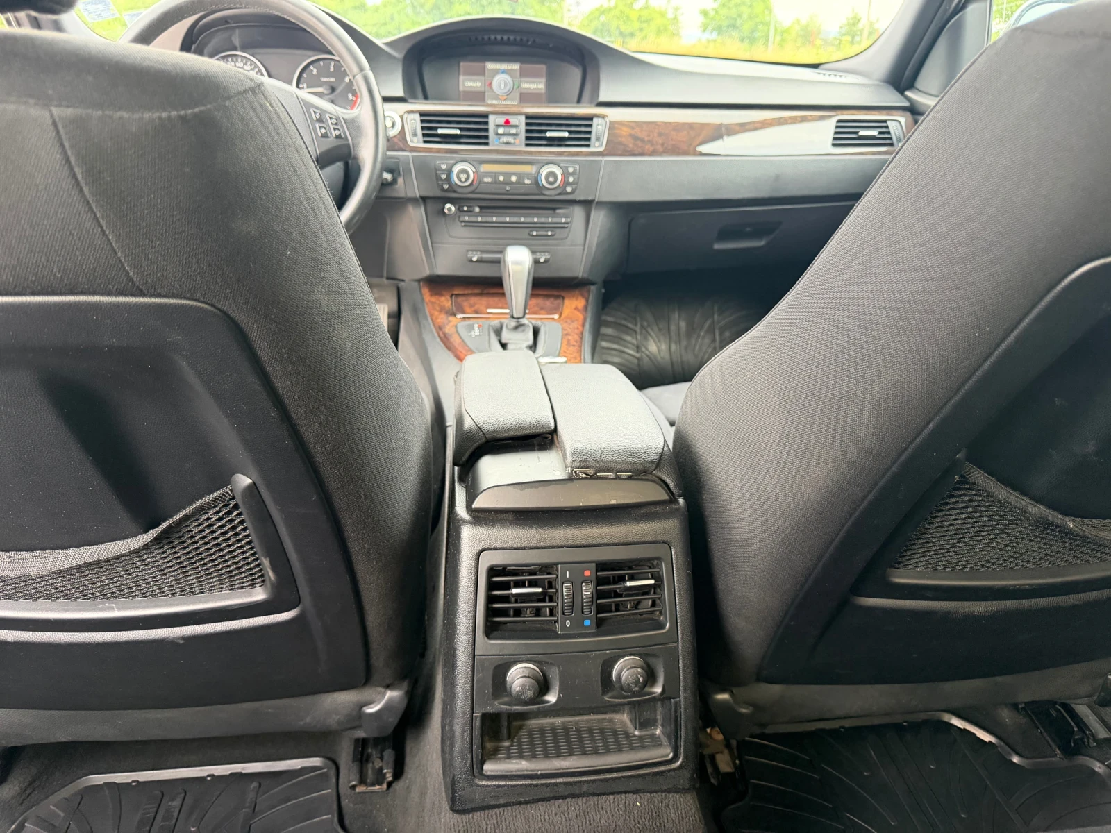BMW 320, снимка 11 - Автомобили и джипове - 55416952