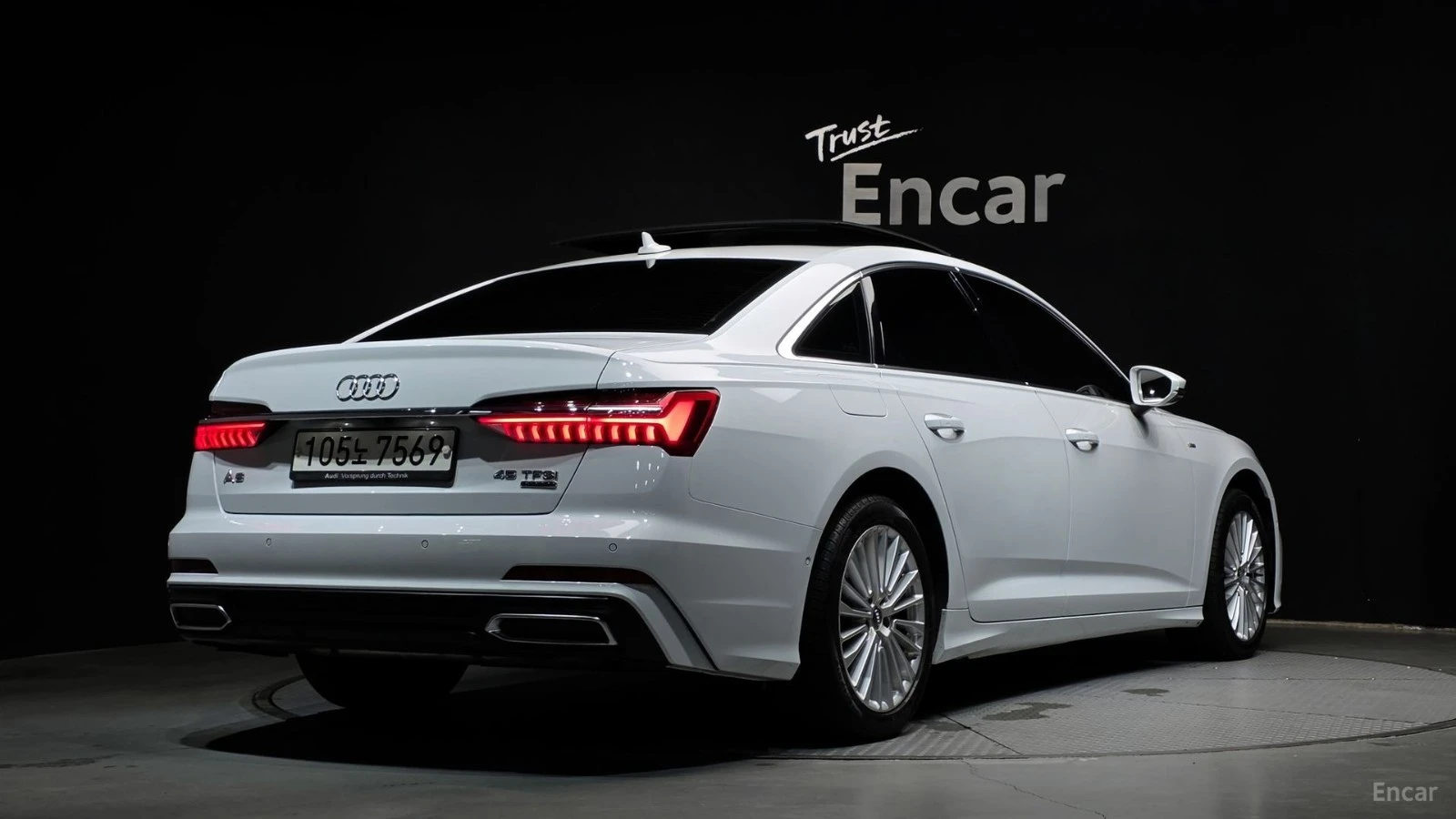 Audi A6 45 TFSI QUATTRO PREMIUM* 360* НАВИ* КОЖА* ПАНО* HU, снимка 2 - Автомобили и джипове - 55425469