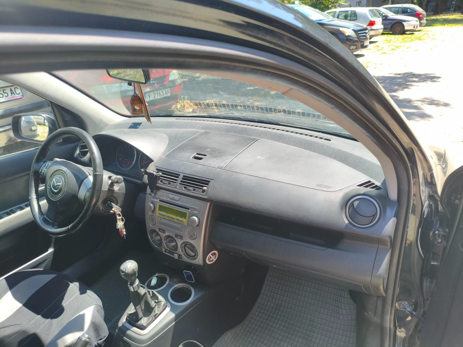 Mazda 2 DY, снимка 7 - Автомобили и джипове - 55644566