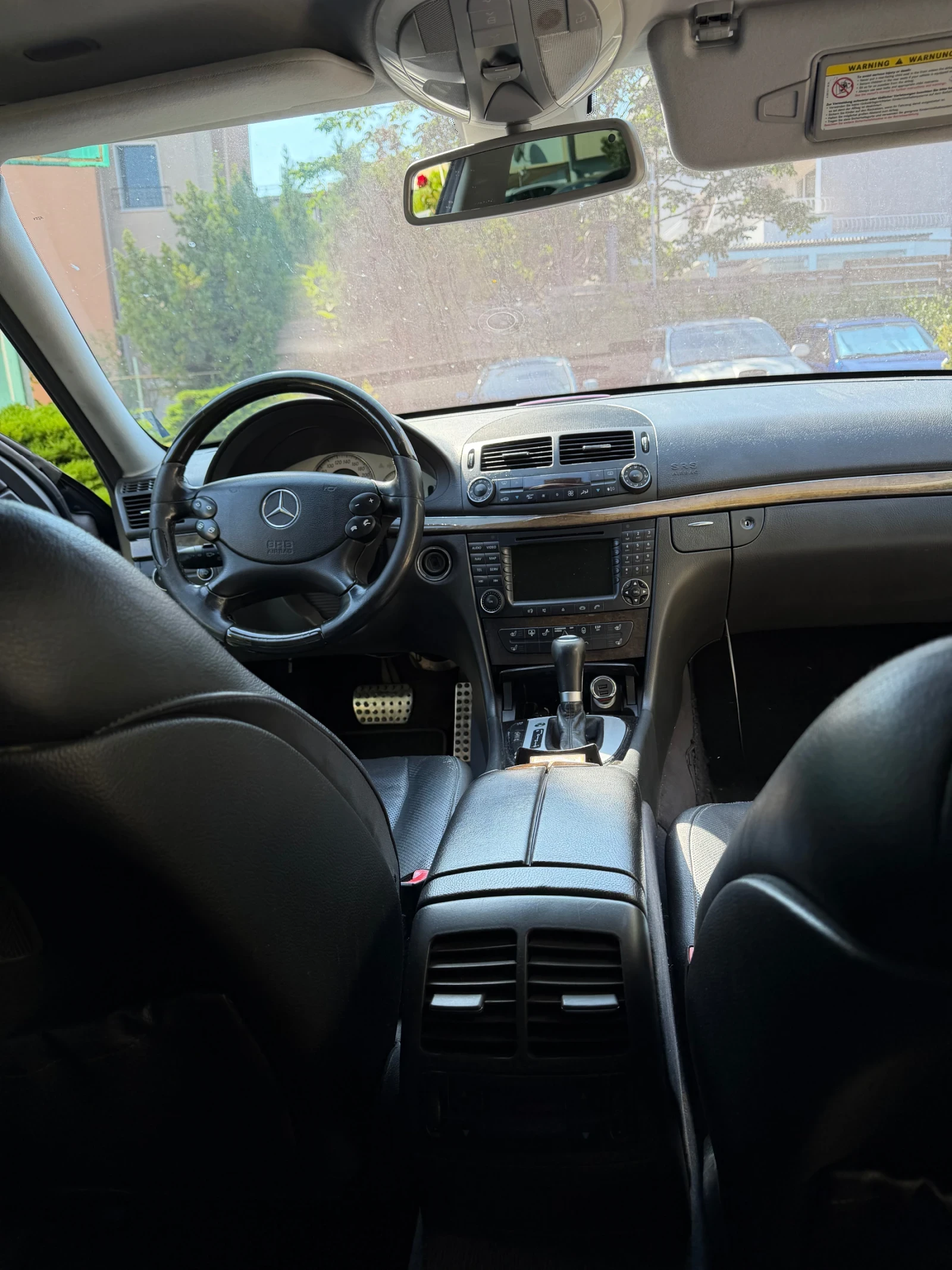 Mercedes-Benz E 500, снимка 11 - Автомобили и джипове - 55890686