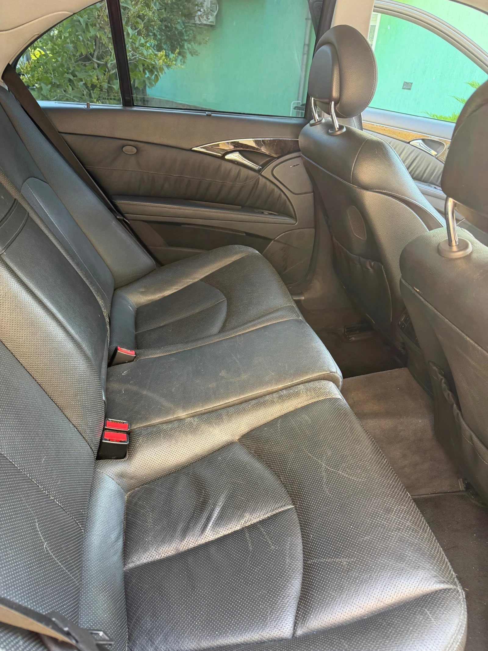 Mercedes-Benz E 500, снимка 12 - Автомобили и джипове - 55890686