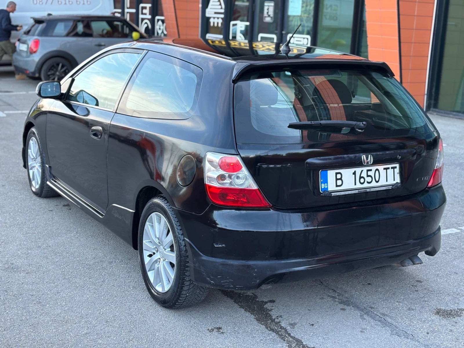 Honda Civic 1.7, снимка 3 - Автомобили и джипове - 56582273