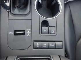 Toyota Highlander 2.5HYBRID 4x4 Камера 7мес. , снимка 15