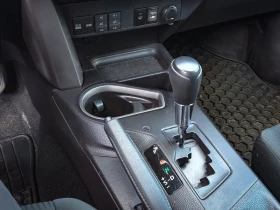 Toyota Rav4 * DISTRONIC* LANEASSIST* ЛИЗИНГ, снимка 10