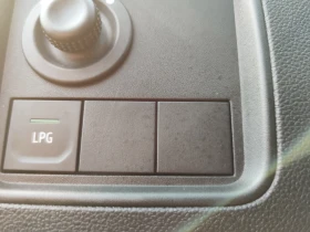 Dacia Duster 1.0TCeGPL4x2* PRSETIGE* LED* EURO6D*  - 11900 € / 23274.38 лв. - 96009021 3