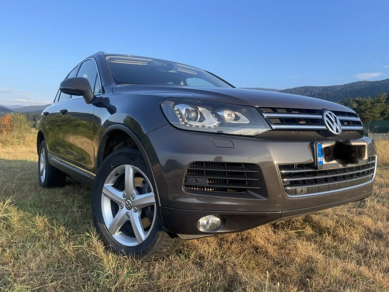 VW Touareg Kato Nov, снимка 4 - Автомобили и джипове - 47455861