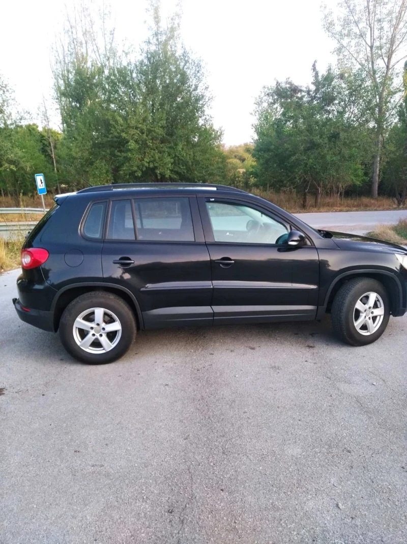 VW Tiguan, снимка 12 - Автомобили и джипове - 47508737