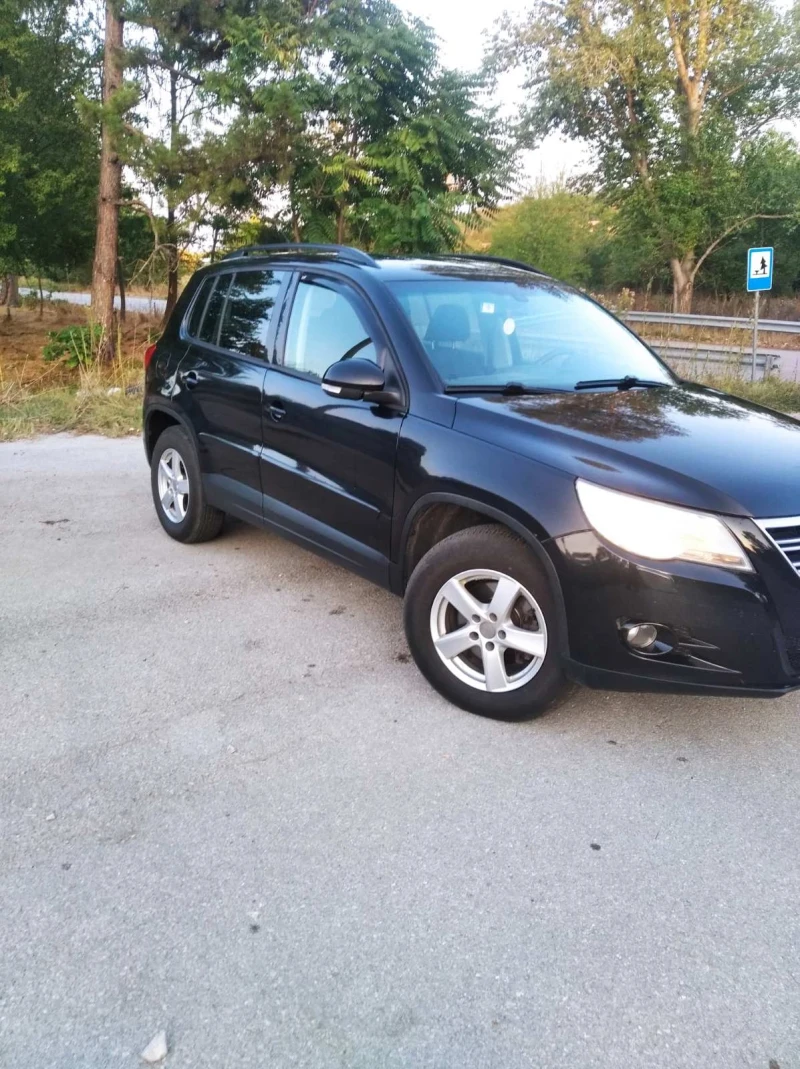 VW Tiguan, снимка 2 - Автомобили и джипове - 47508737