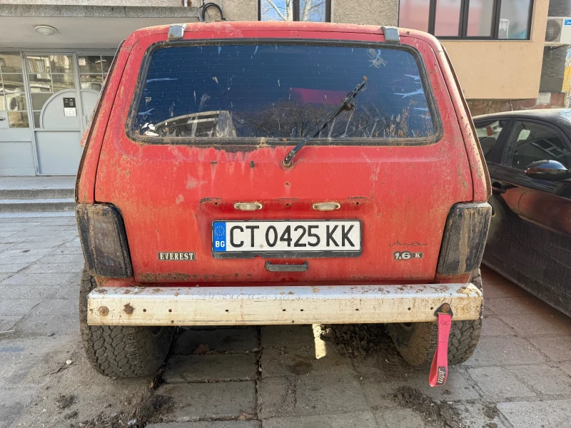 Lada Niva 1.6 everest, снимка 6 - Автомобили и джипове - 49436798