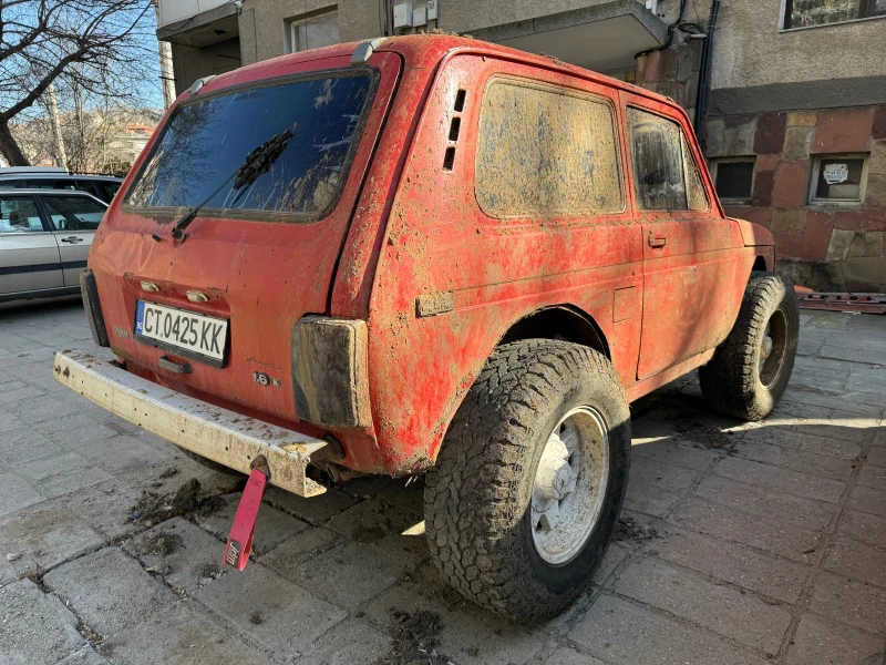 Lada Niva 1.6 everest, снимка 5 - Автомобили и джипове - 49436798