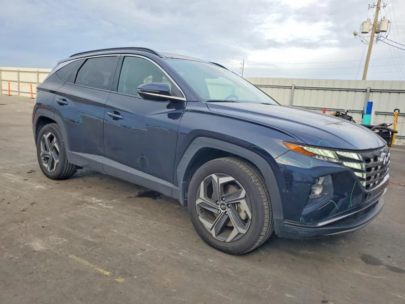 Hyundai Tucson 1.6l Limited, снимка 4 - Автомобили и джипове - 53268957