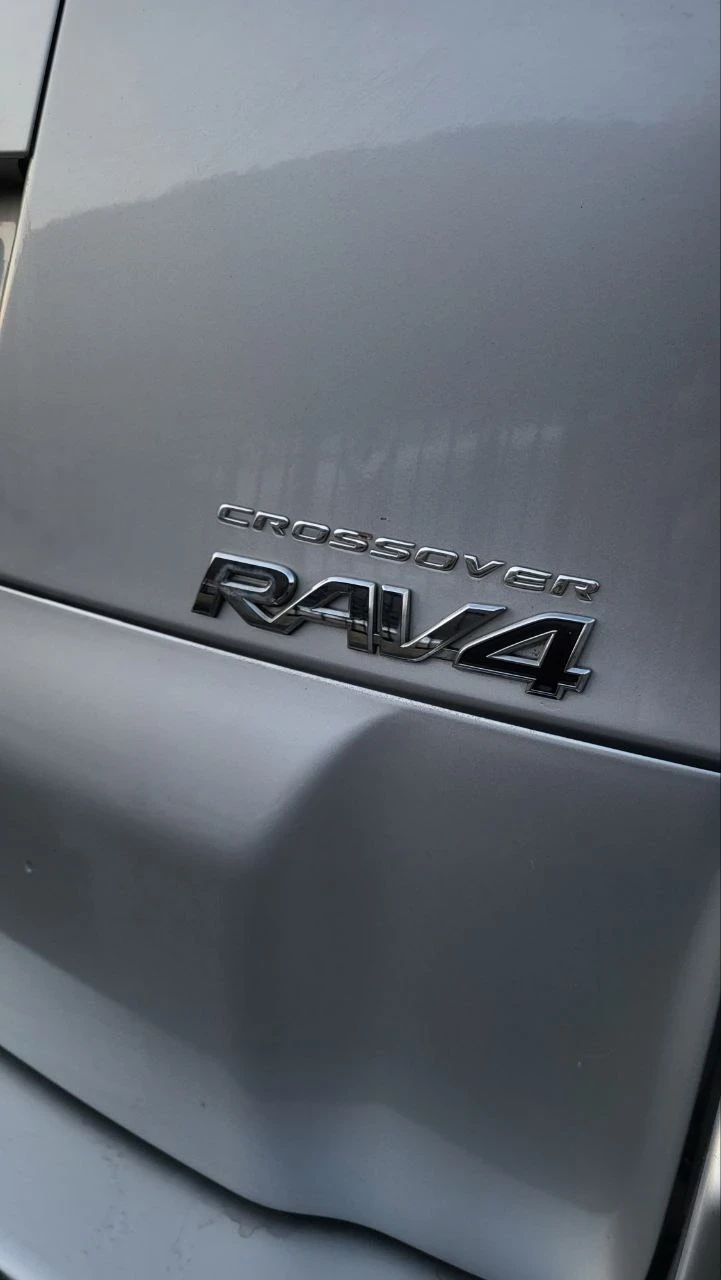 Toyota Rav4 2.2 D-CAT, Crossover, 177кс., 6 скорости , снимка 8 - Автомобили и джипове - 49239579