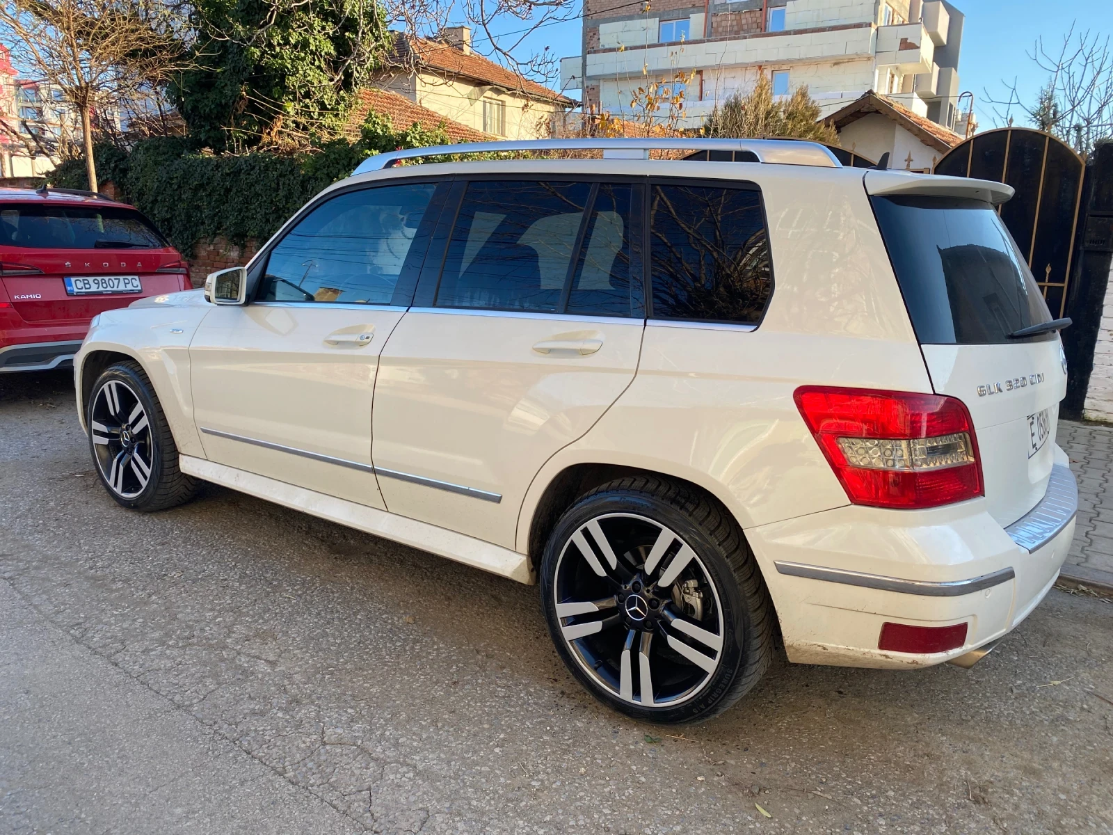 Mercedes-Benz GLK 320CDI * edition1* panorama* designo* F1 - изображение 2