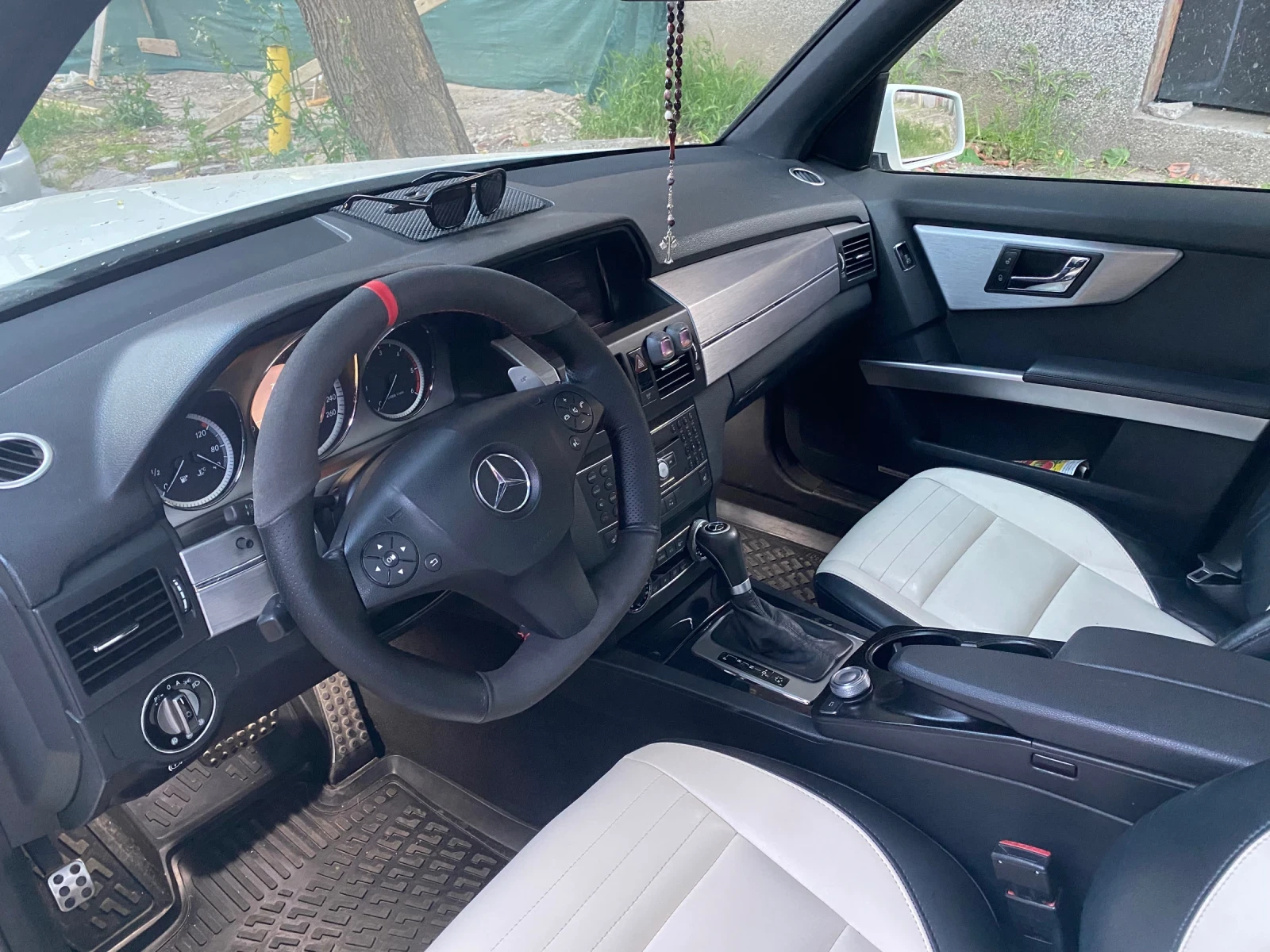 Mercedes-Benz GLK 320CDI * edition1* panorama* designo* F1 - изображение 4