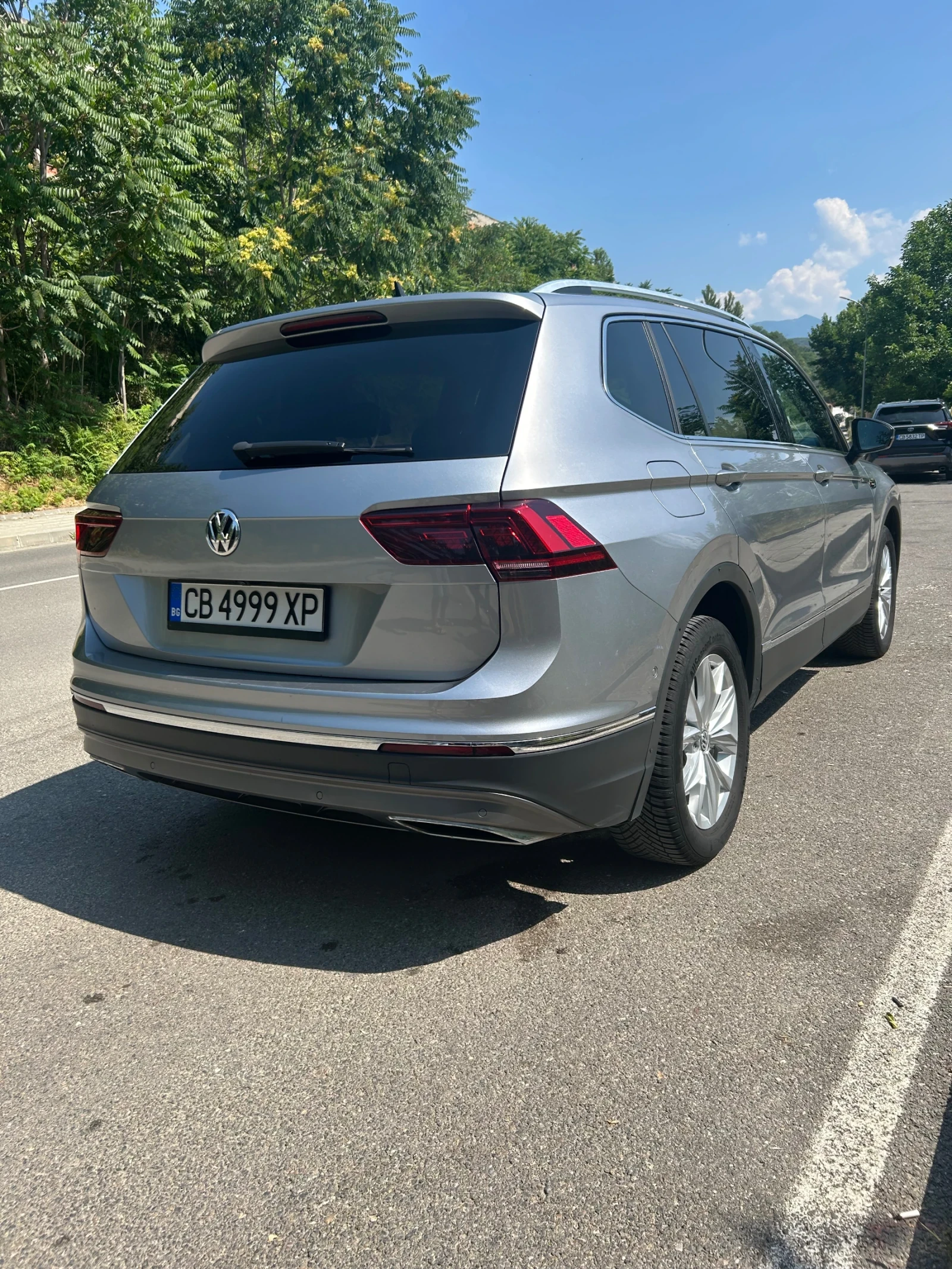 VW Tiguan Allspace  - изображение 8