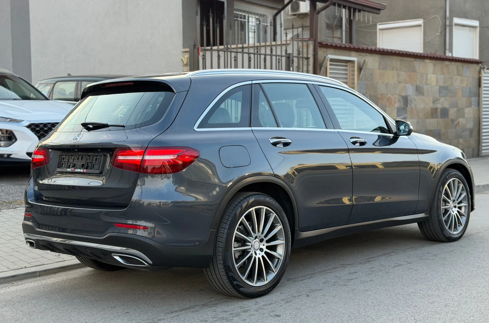 Mercedes-Benz GLC 250 AMG-Line 4 Matic Внос Швейцария - изображение 6