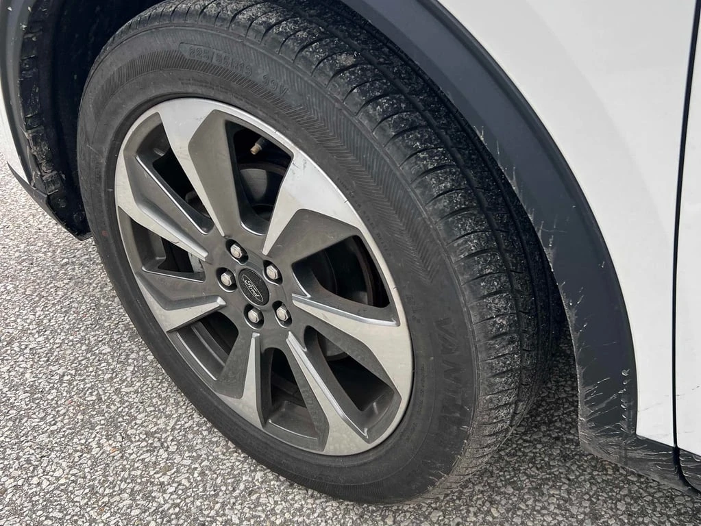 Ford Escape 2023 Platinum * CARFAX * БЕЗ ПЪРВОНАЧАЛНА ВНОСКА - изображение 6