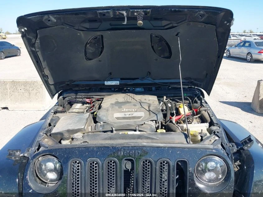 Jeep Wrangler 3.6l Unlimited X - изображение 10