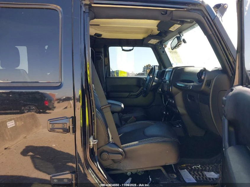 Jeep Wrangler 3.6l Unlimited X - изображение 5