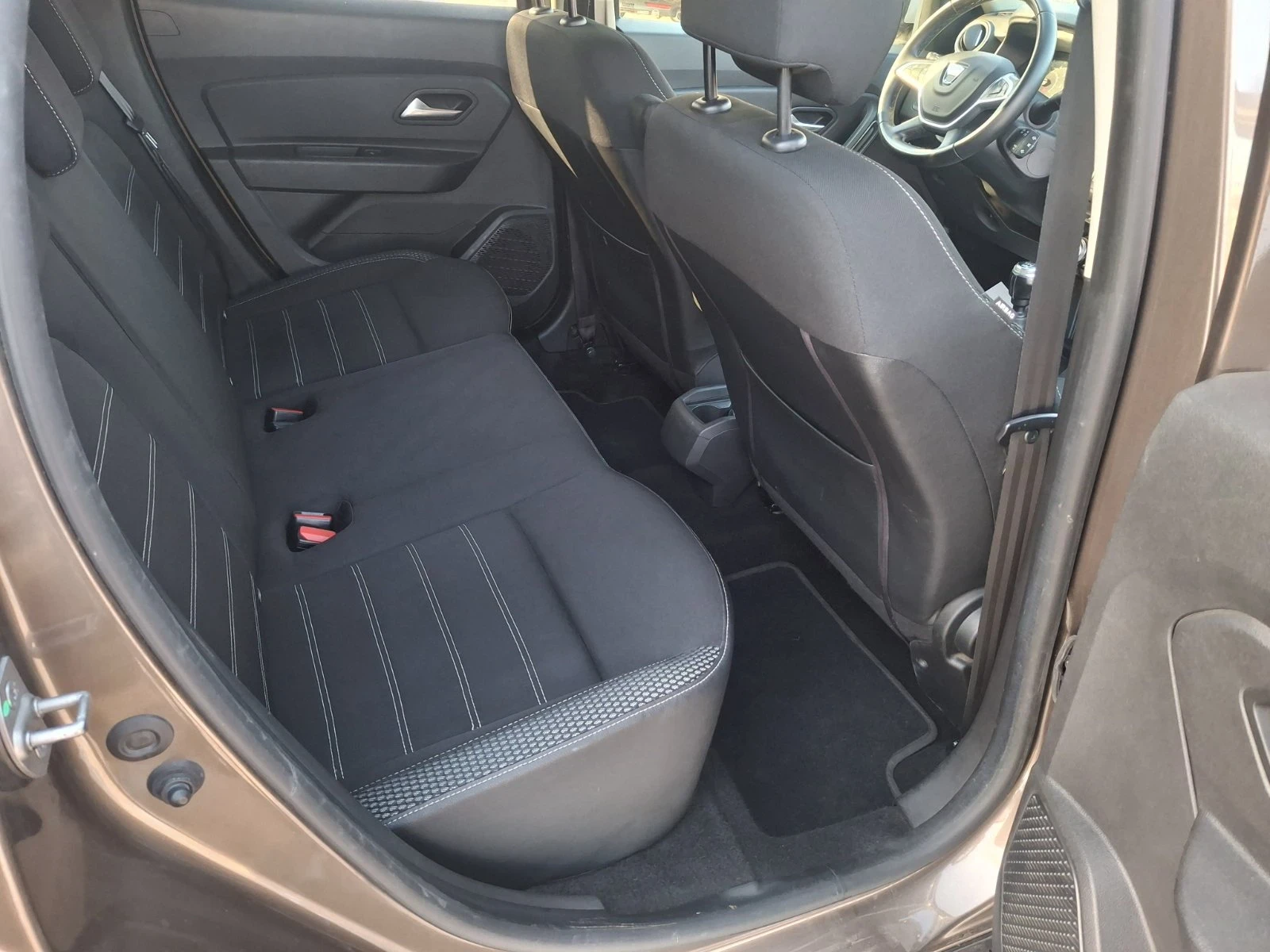 Dacia Duster 1.5dci 116kc PRESTIG | Mobile.bg � ����������� 12