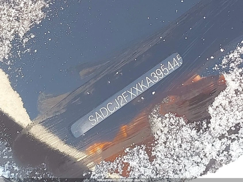 Jaguar F-PACE 2l 25T Premium - изображение 9