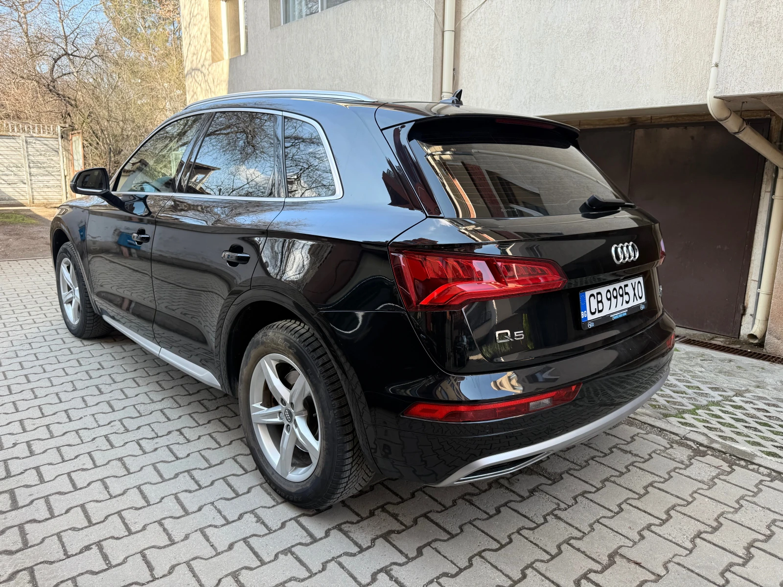Audi Q5 QUATTRO 40TDI 360* DIGITAL* DISTR+ , снимка 4 - Автомобили и джипове - 53735922