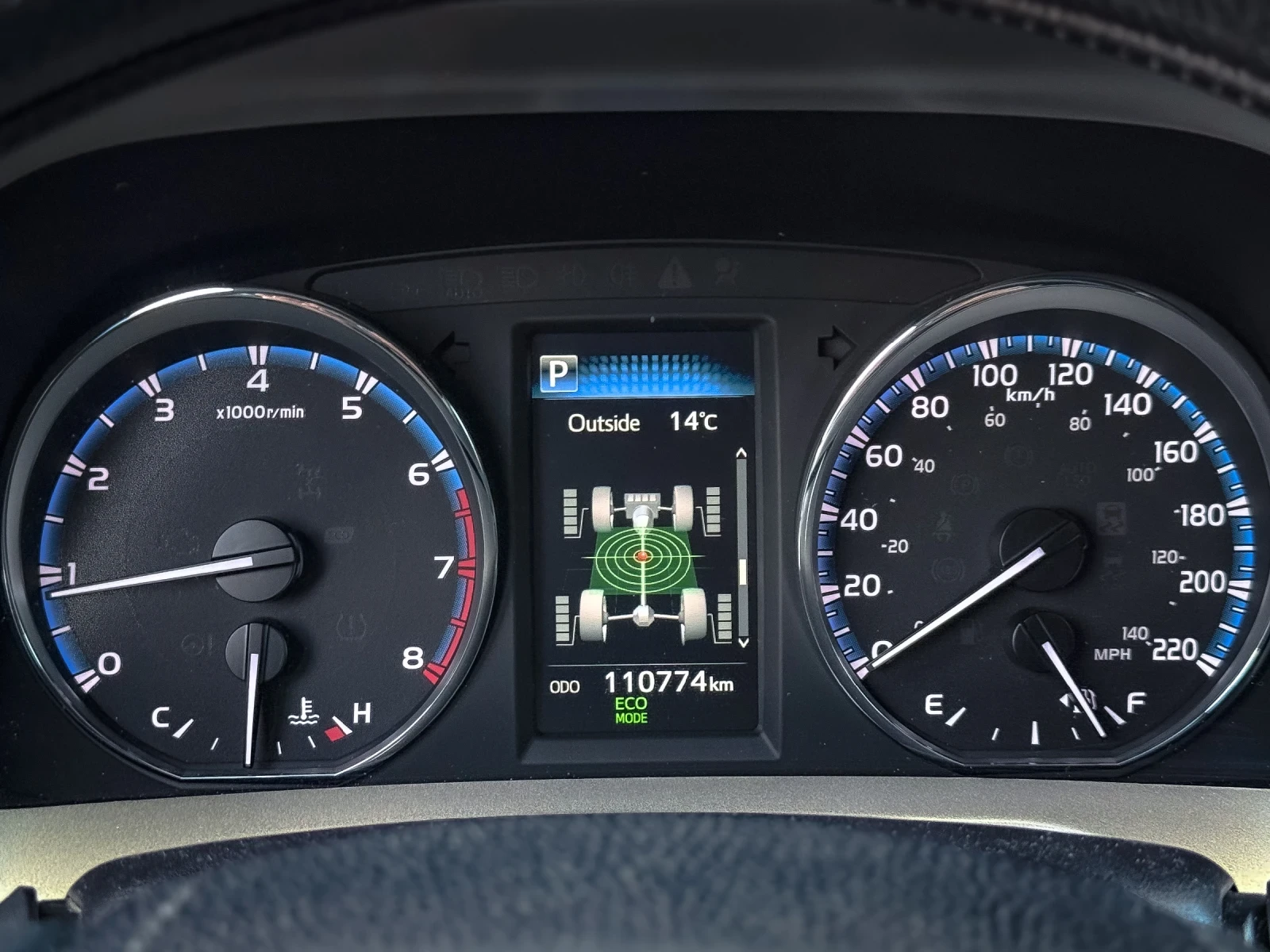 Toyota Rav4 * DISTRONIC* LANEASSIST* ЛИЗИНГ, снимка 11 - Автомобили и джипове - 53867131