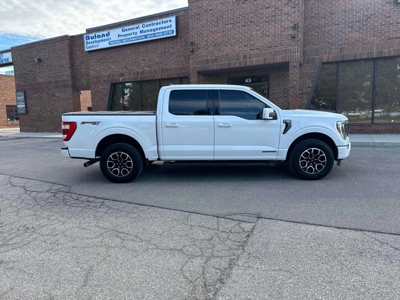 Ford F150 * LARIAT * ПОДГРЕВ* ОБДУХВАНЕ* ПАНОРАМА* КОЖА* , снимка 4 - Автомобили и джипове - 54455048